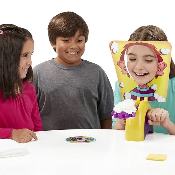 Pie Face! Game by Hasbro Gaming - Picture 5 of 6